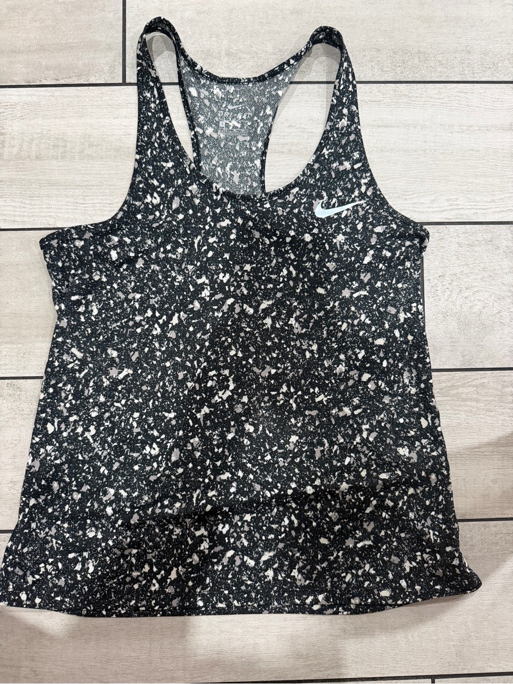 Nike Women’s Black & White Speckled Racerback Tank
